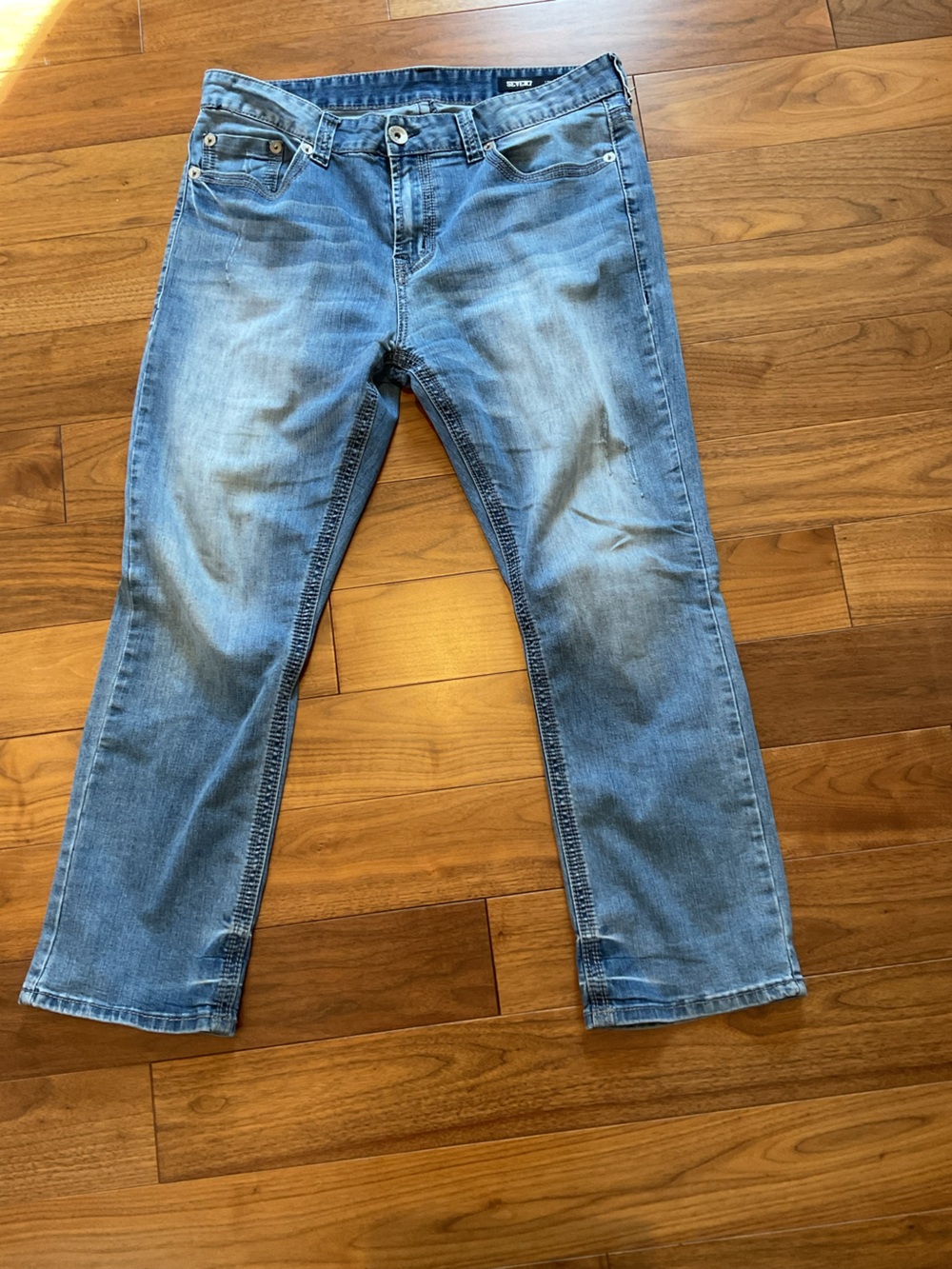 Seven7 Men's Straight Jeans in Light Blue Wash